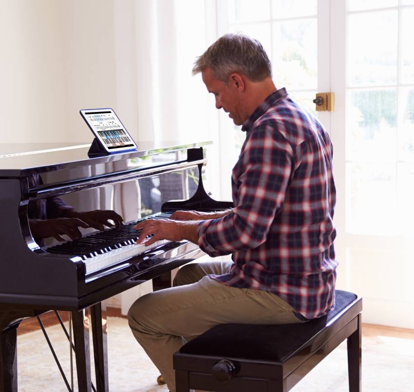 Learning jazz piano music online